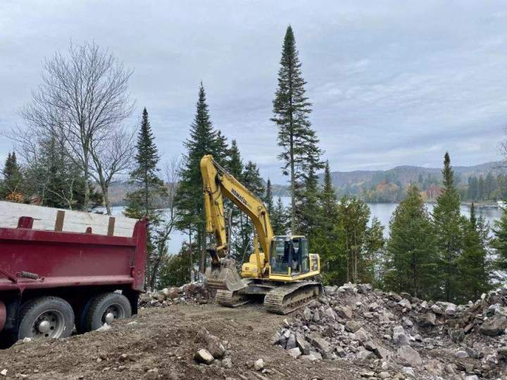 Terrassement de fondation Saint-Hippolyte