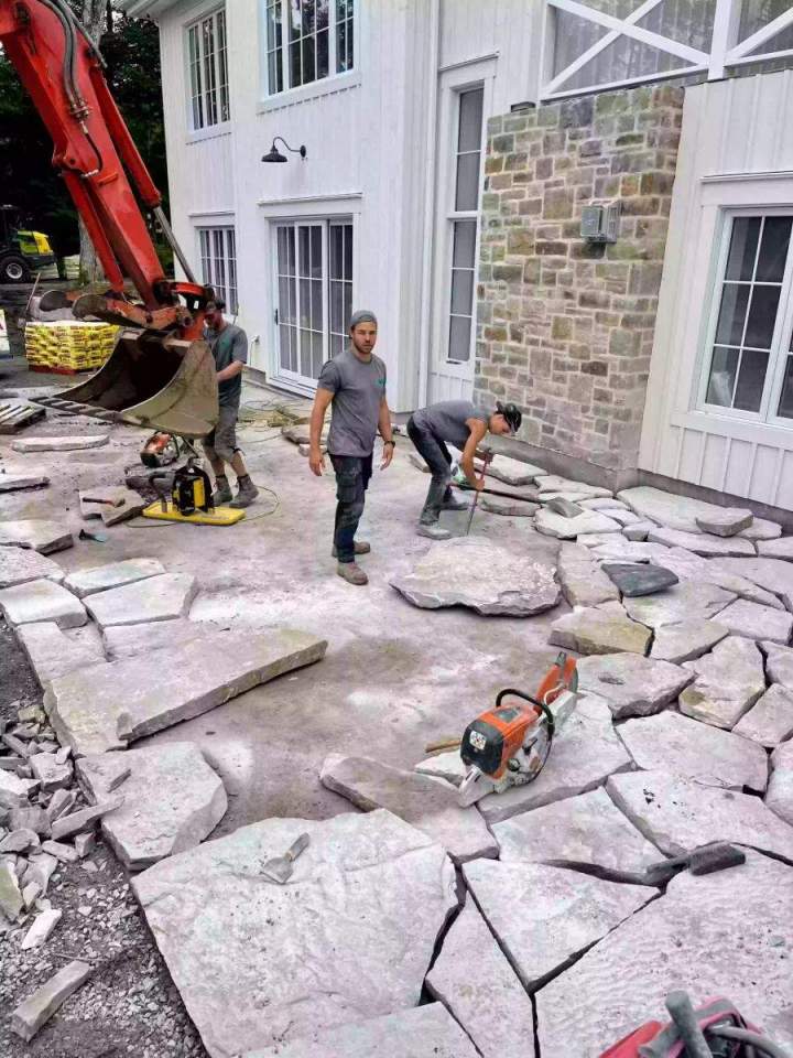 Terrassement de fondation Saint-Hippolyte