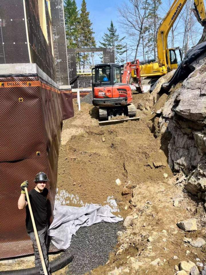 Terrassement de fondation Saint-Hippolyte
