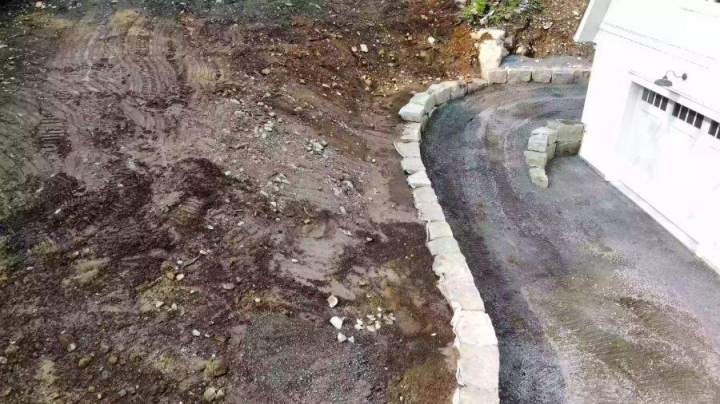 Terrassement de fondation Saint-Hippolyte