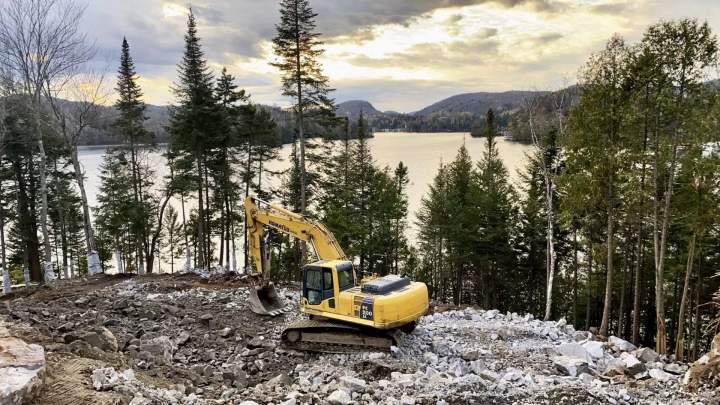 Excavation de fondation, Prévost